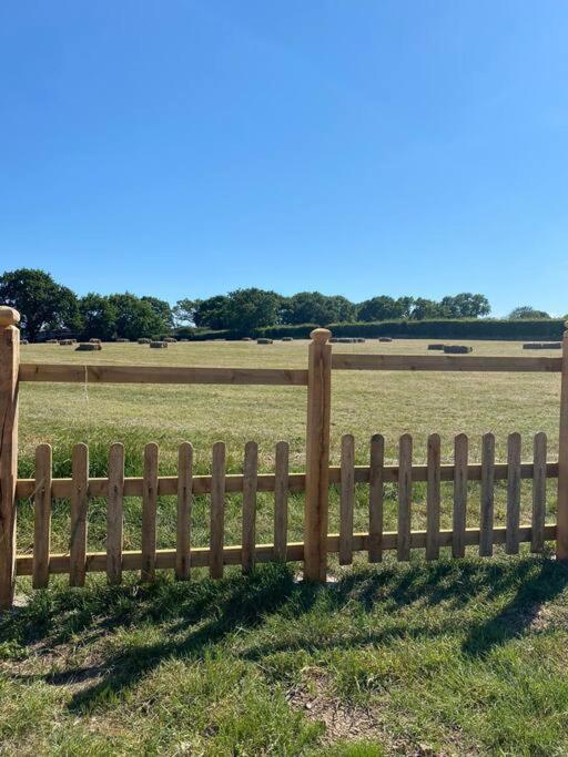 Beautiful Rural Self Contained Farm Annex Villa Hordle Exterior foto